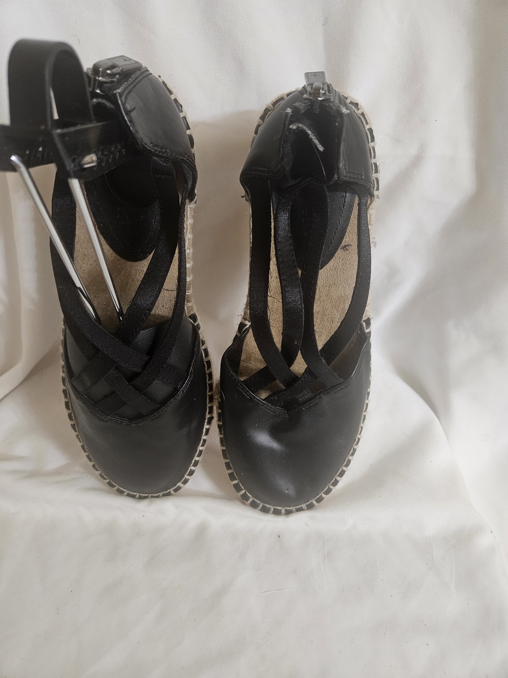 Kenneth Cole Black Leather Strappy Espadrille Flats